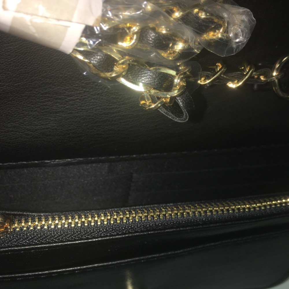 Small Handbag - Picture 3 of 4